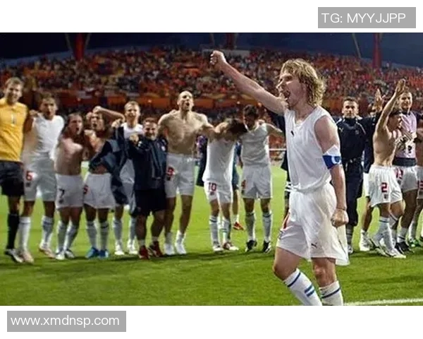 荷兰足球明星崛起记从古代天才到现代赛场的荣耀之路